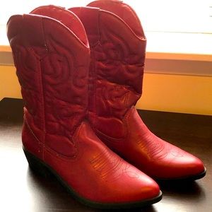 Rampage cute red boots (OLCC) New but some flaws